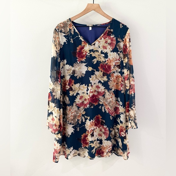 Pinkblush Navy Floral Chiffon Dress Size XL - Picture 2 of 6